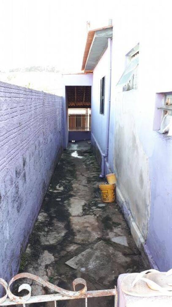 Casa à venda com 4 quartos, 197m² - Foto 4