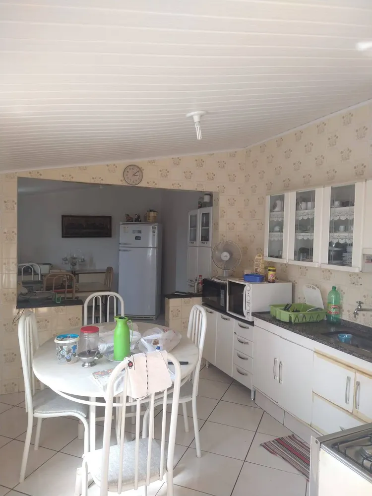 Casa, 3 quartos, 240 m² - Foto 12