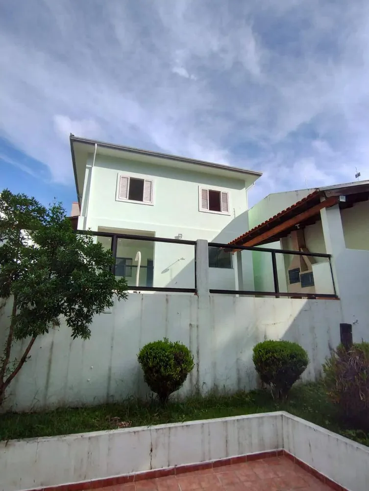 Casa, 3 quartos, 208 m² - Foto 2