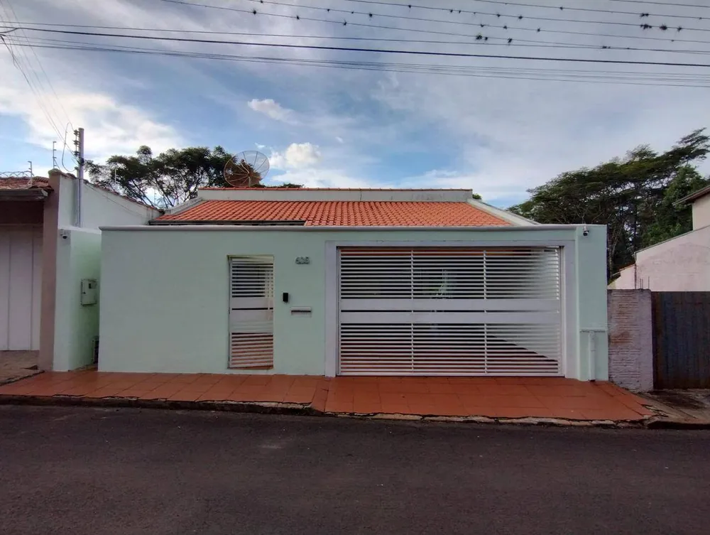 Casa, 3 quartos, 208 m² - Foto 1