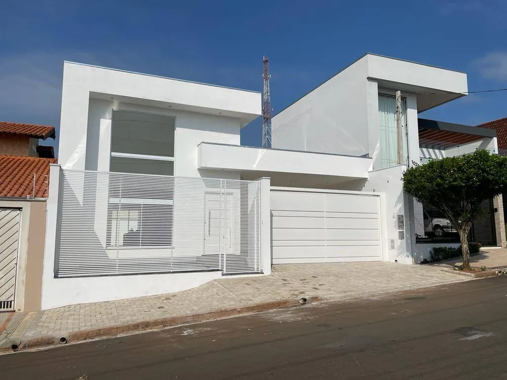 Casa, 3 quartos, 160 m² - Foto 1