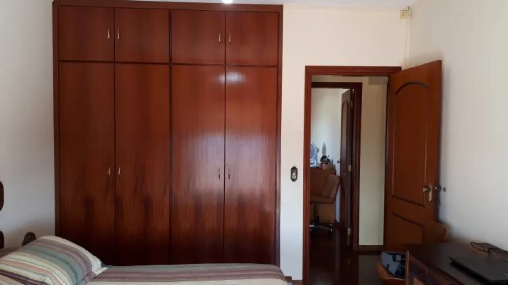 Casa, 5 quartos, 441 m² - Foto 8
