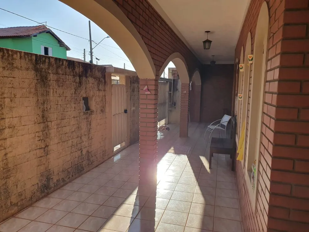 Casa, 5 quartos, 351 m² - Foto 3