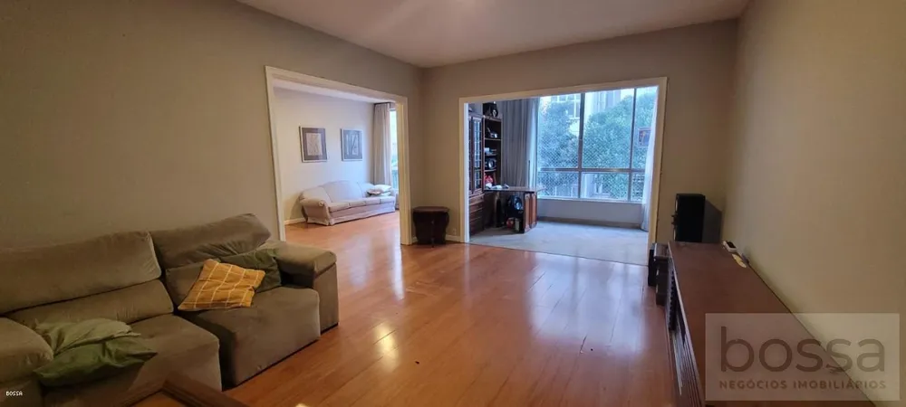 Apartamento, 3 quartos, 218 m² - Foto 1