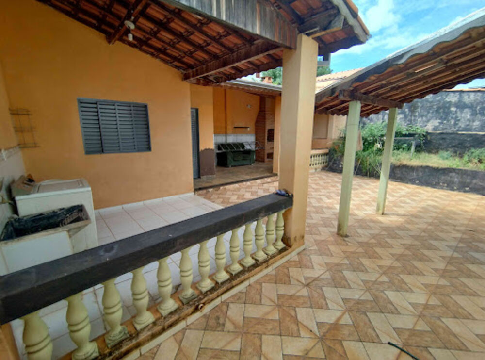 Casa à venda com 2 quartos, 190m² - Foto 8