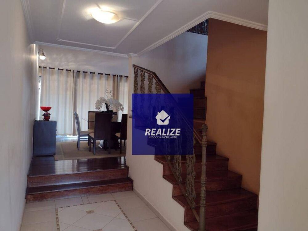Casa, 3 quartos, 258 m² - Foto 10