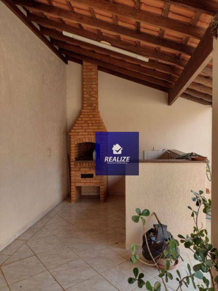 Casa, 3 quartos, 258 m² - Foto 2