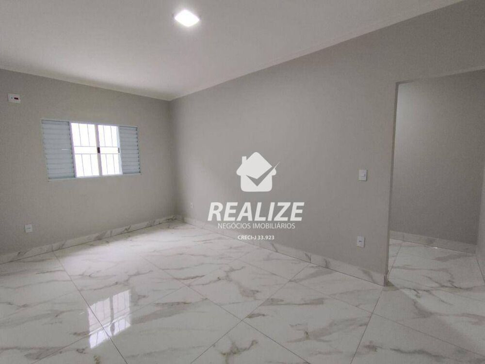 Casa à venda com 3 quartos, 150m² - Foto 4
