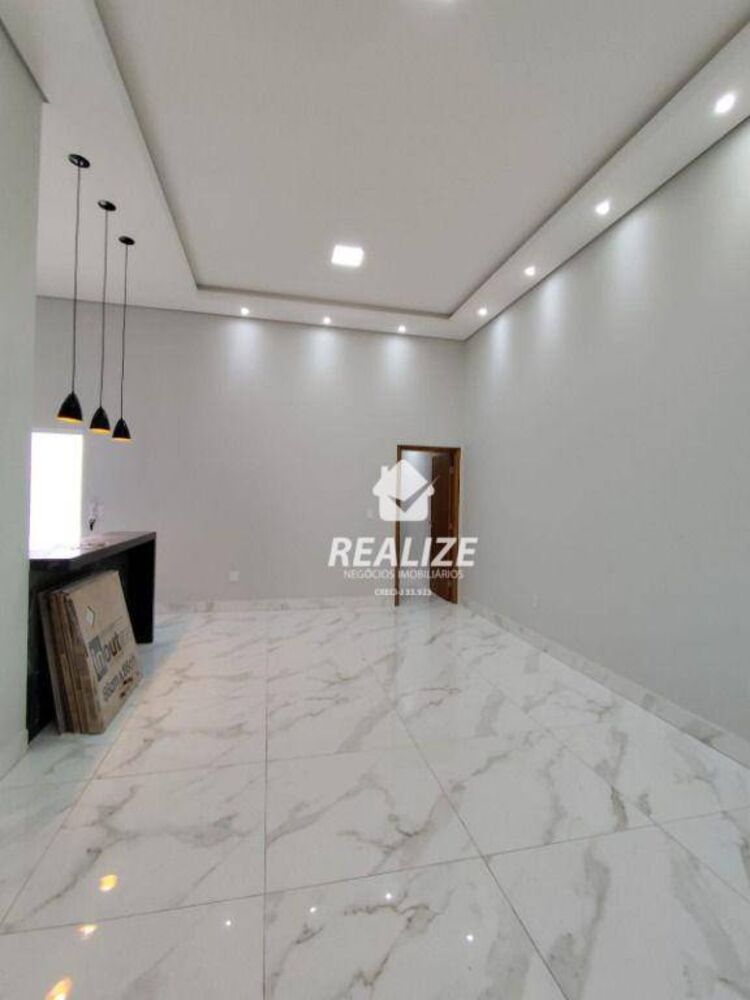 Casa à venda com 3 quartos, 150m² - Foto 2