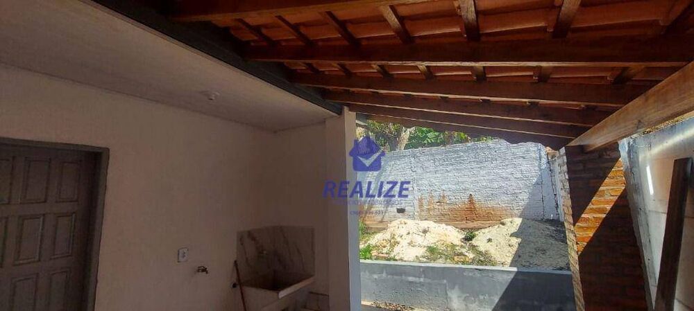 Casa à venda com 2 quartos, 58m² - Foto 8