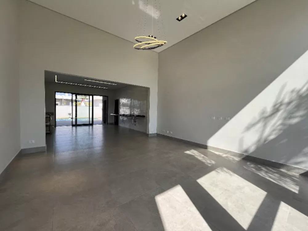 Casa, 3 quartos, 220 m² - Foto 1