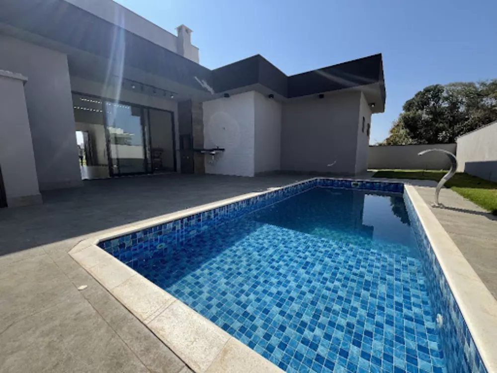 Casa, 3 quartos, 220 m² - Foto 2
