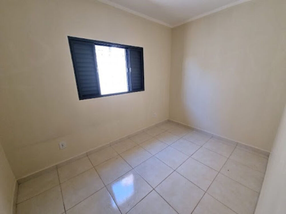 Casa à venda com 2 quartos, 60m² - Foto 7