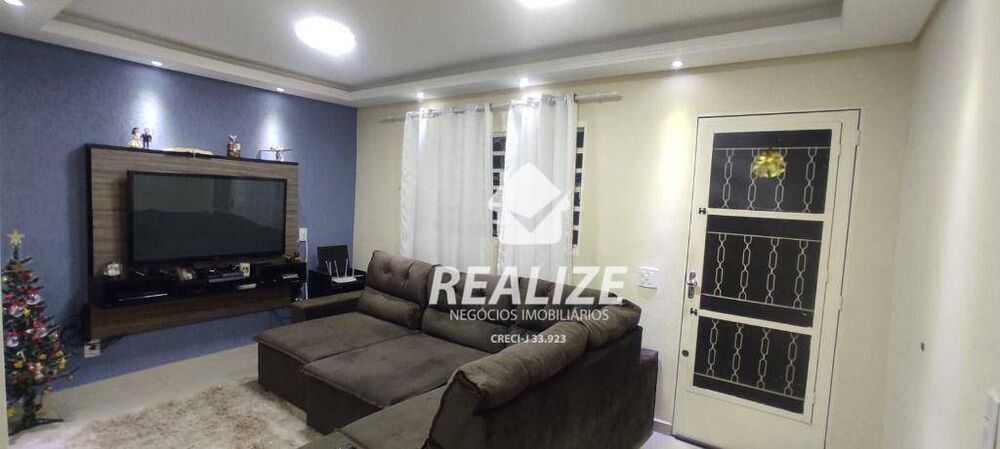 Casa à venda com 2 quartos, 110m² - Foto 4