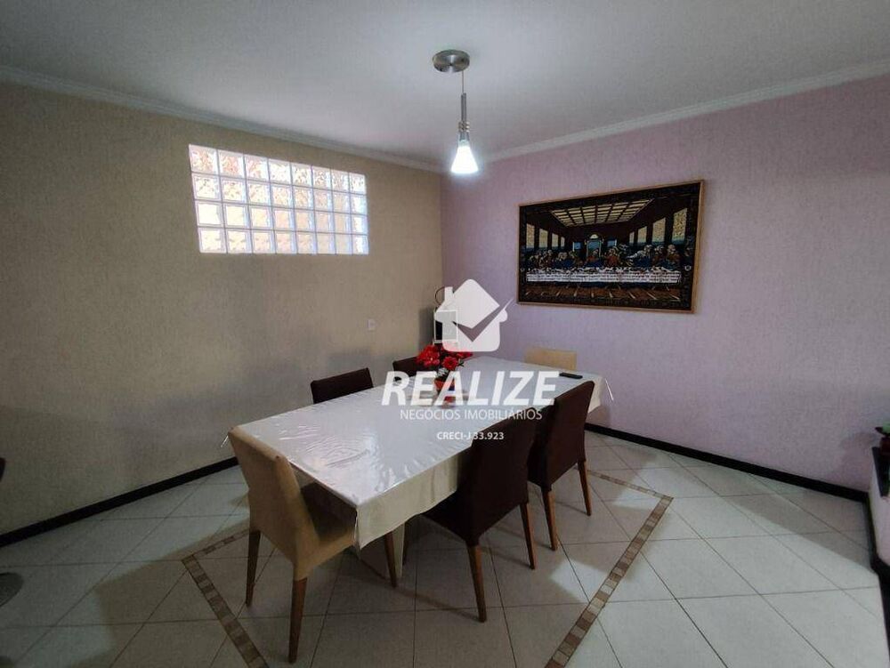 Sobrado, 3 quartos, 272 m² - Foto 2