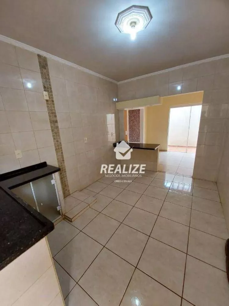 Casa, 3 quartos, 170 m² - Foto 3