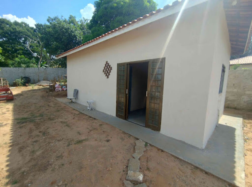 Chácara à venda com 1 quarto, 35m² - Foto 2