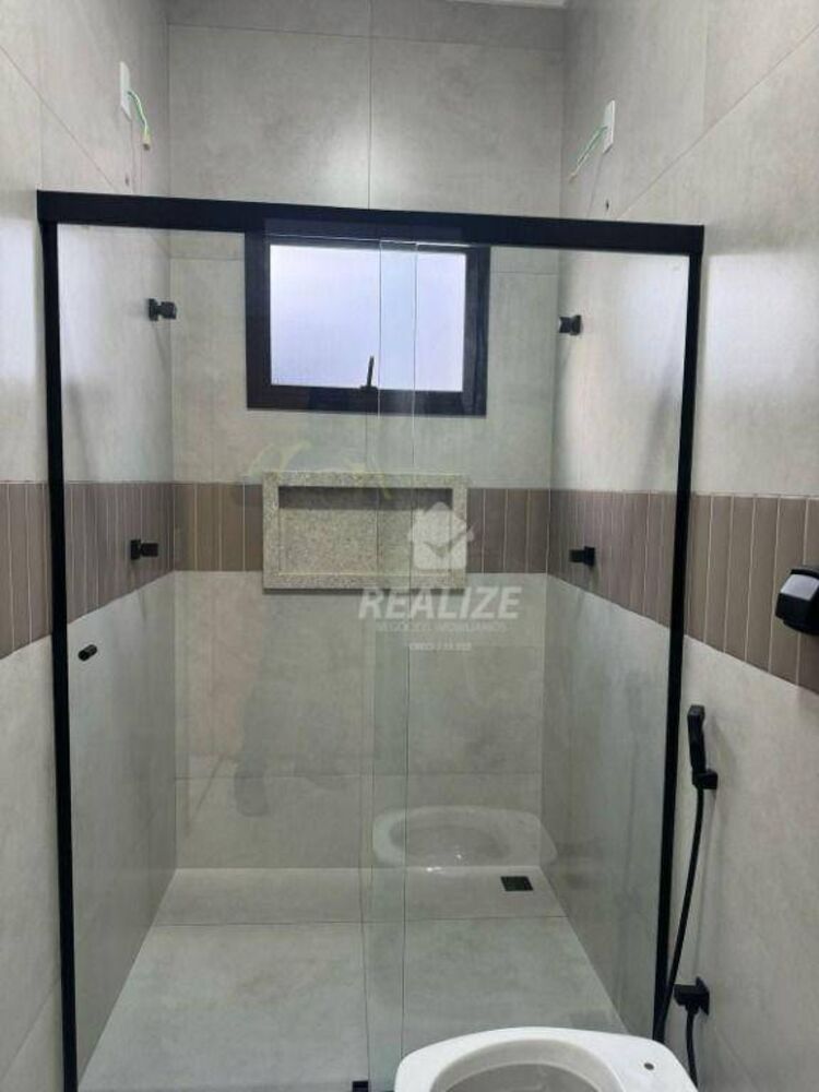 Casa à venda com 2 quartos, 110m² - Foto 13