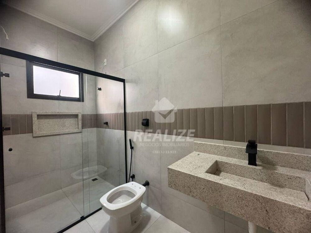 Casa à venda com 2 quartos, 110m² - Foto 12
