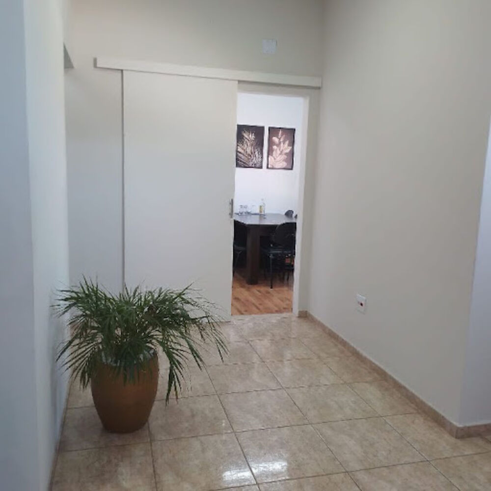 Casa à venda com 2 quartos, 240m² - Foto 4