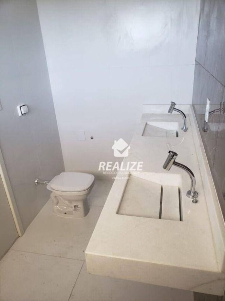 Casa à venda com 4 quartos, 200m² - Foto 6