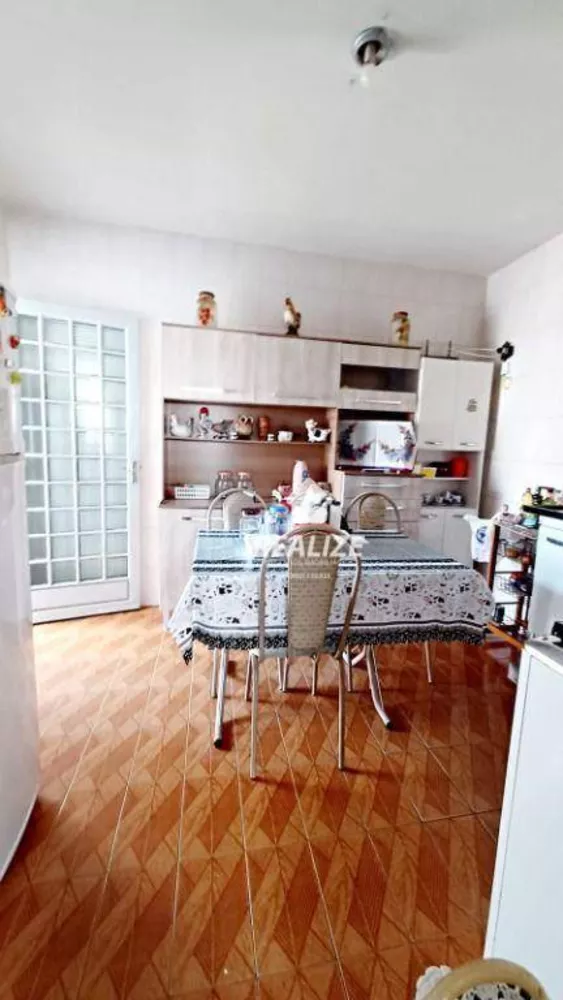 Casa, 2 quartos, 139 m² - Foto 4