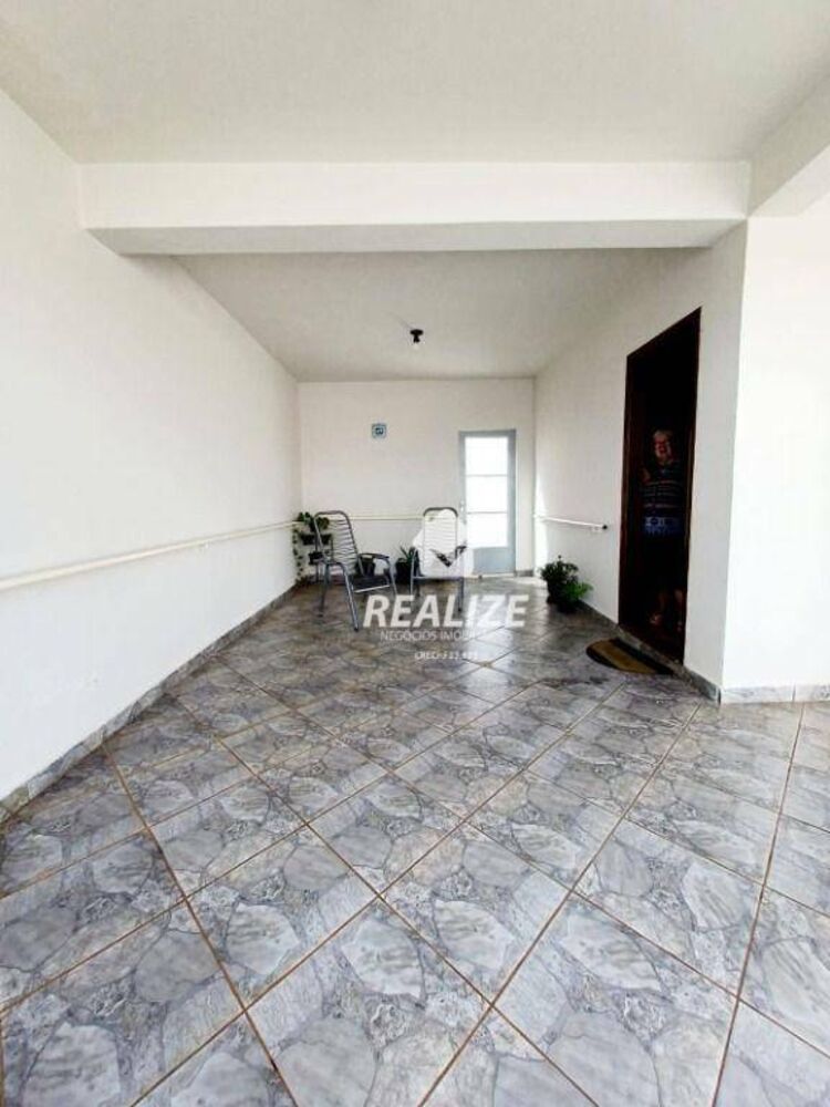 Casa à venda com 2 quartos, 139m² - Foto 6