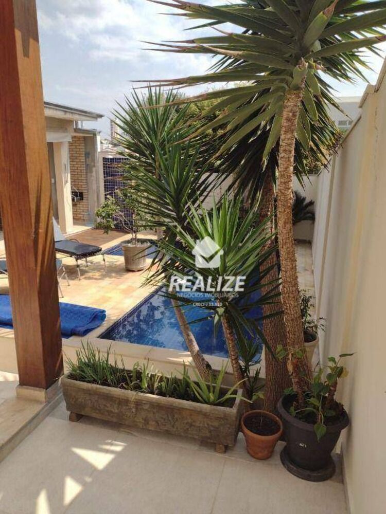 Casa, 3 quartos, 290 m² - Foto 2