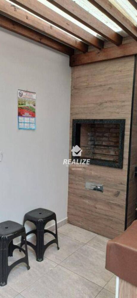 Casa à venda com 2 quartos, 100m² - Foto 4