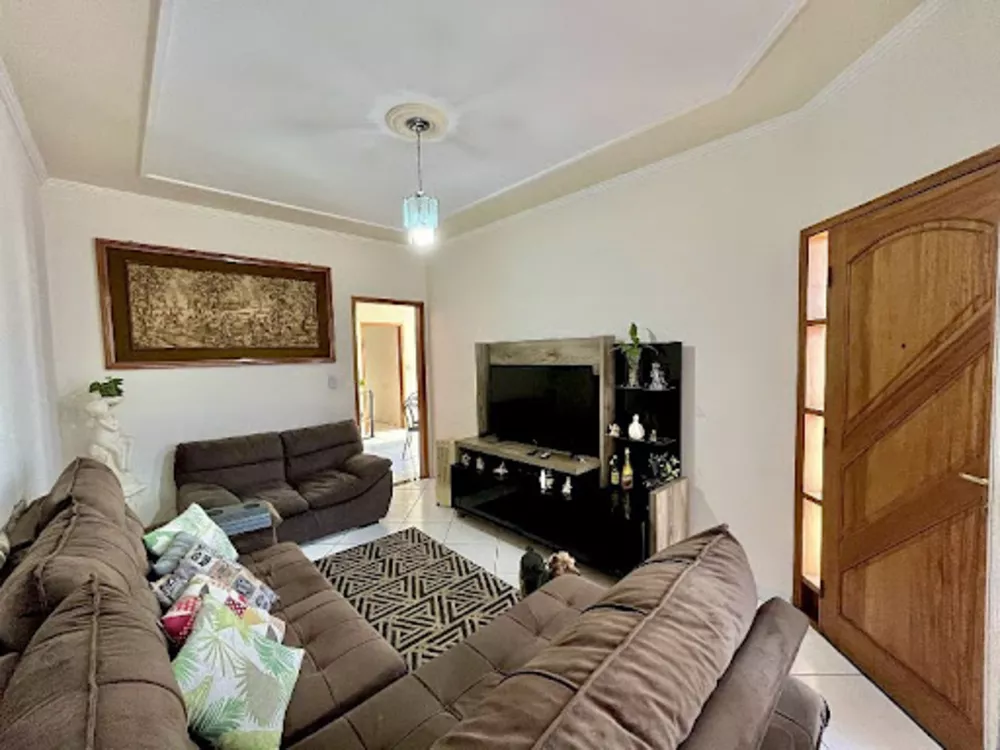 Casa, 3 quartos, 170 m² - Foto 1