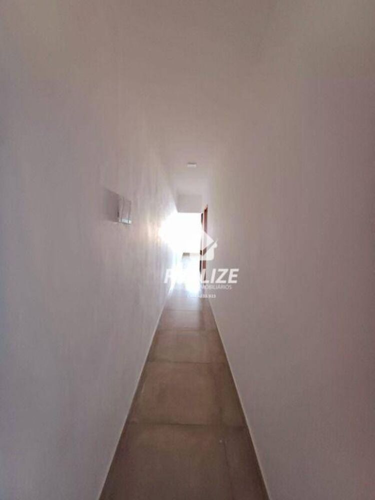 Casa à venda com 2 quartos, 86m² - Foto 9