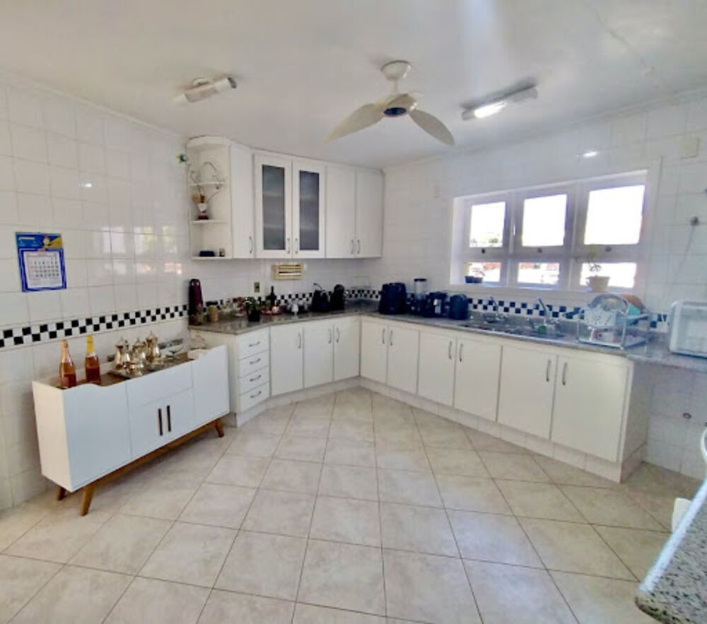 Casa, 3 quartos, 270 m² - Foto 4