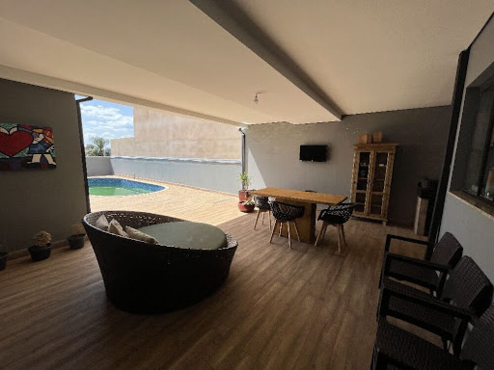 Casa de Condomínio à venda com 3 quartos, 200m² - Foto 3