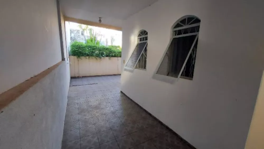 Casa, 4 quartos, 265 m² - Foto 23