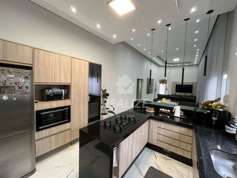 Casa, 3 quartos, 210 m² - Foto 2
