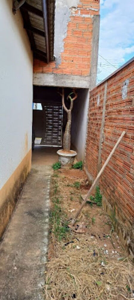 Casa à venda com 2 quartos, 65m² - Foto 11