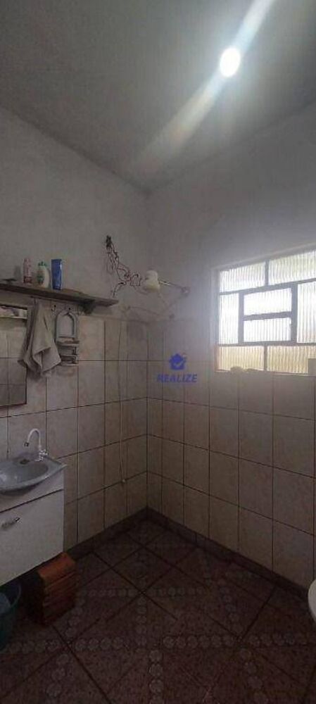 Chácara à venda com 2 quartos, 91m² - Foto 2