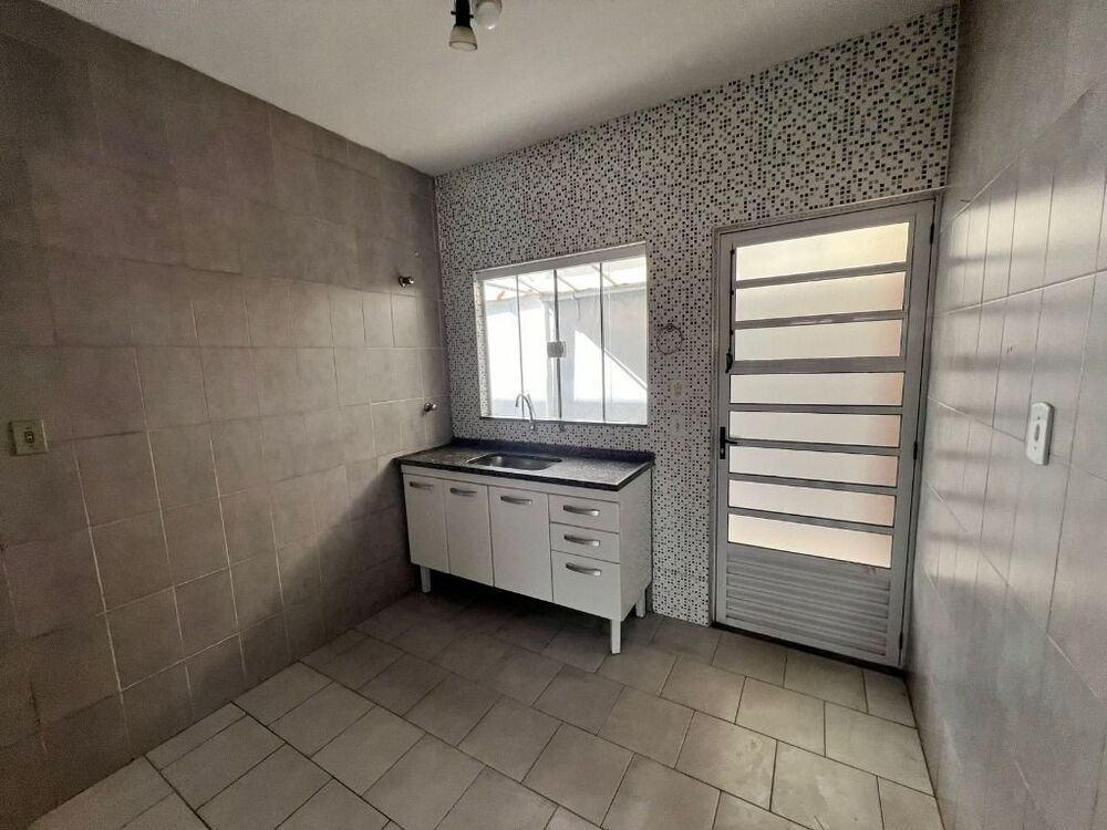 Casa, 5 quartos, 158 m² - Foto 4