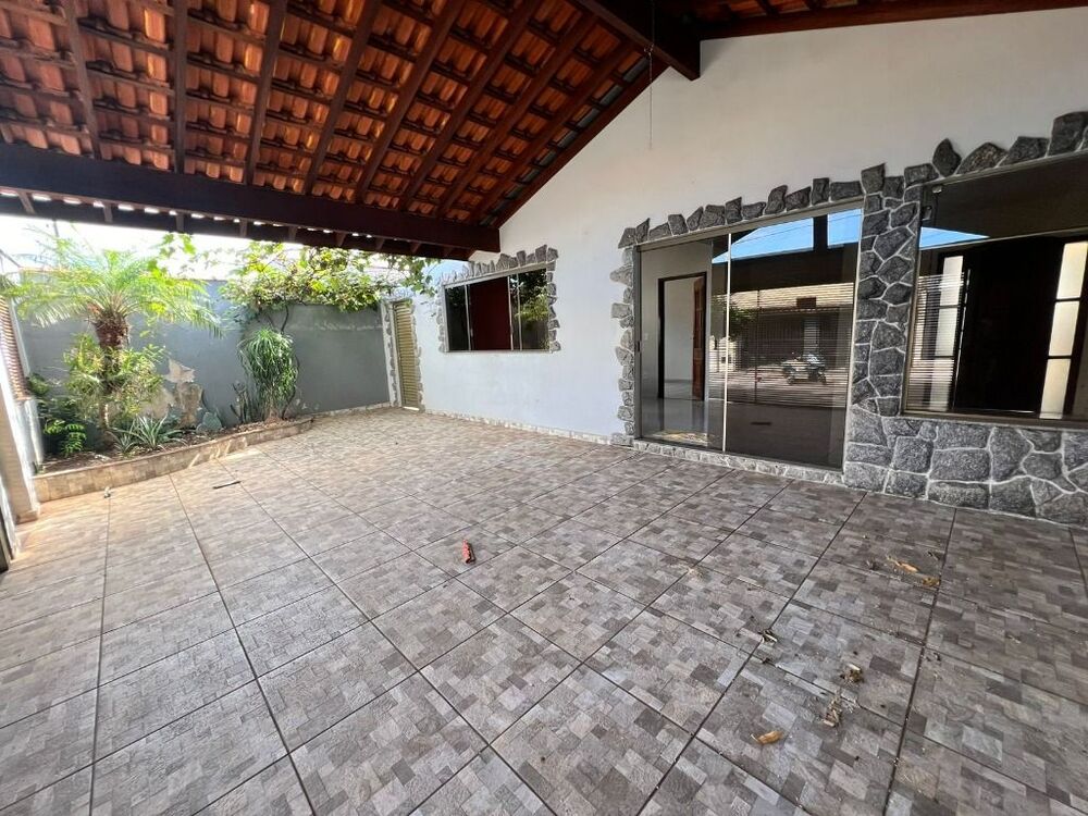 Casa, 5 quartos, 158 m² - Foto 1