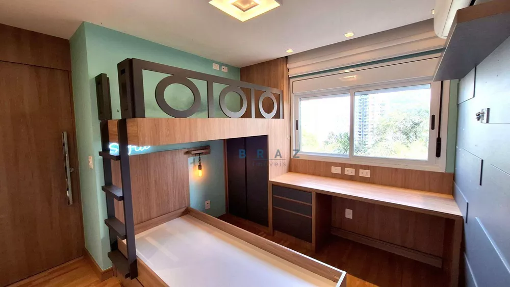 Apartamento, 3 quartos, 211 m² - Foto 4