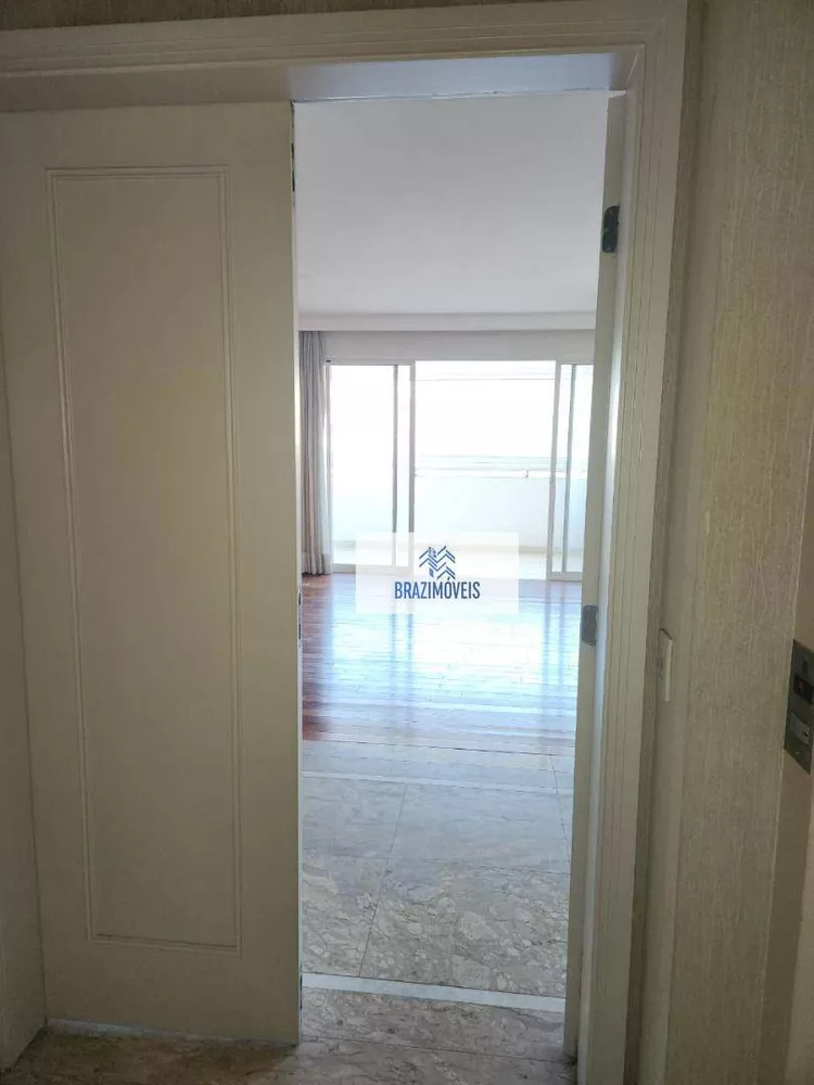 Apartamento à venda com 4 quartos, 265m² - Foto 3