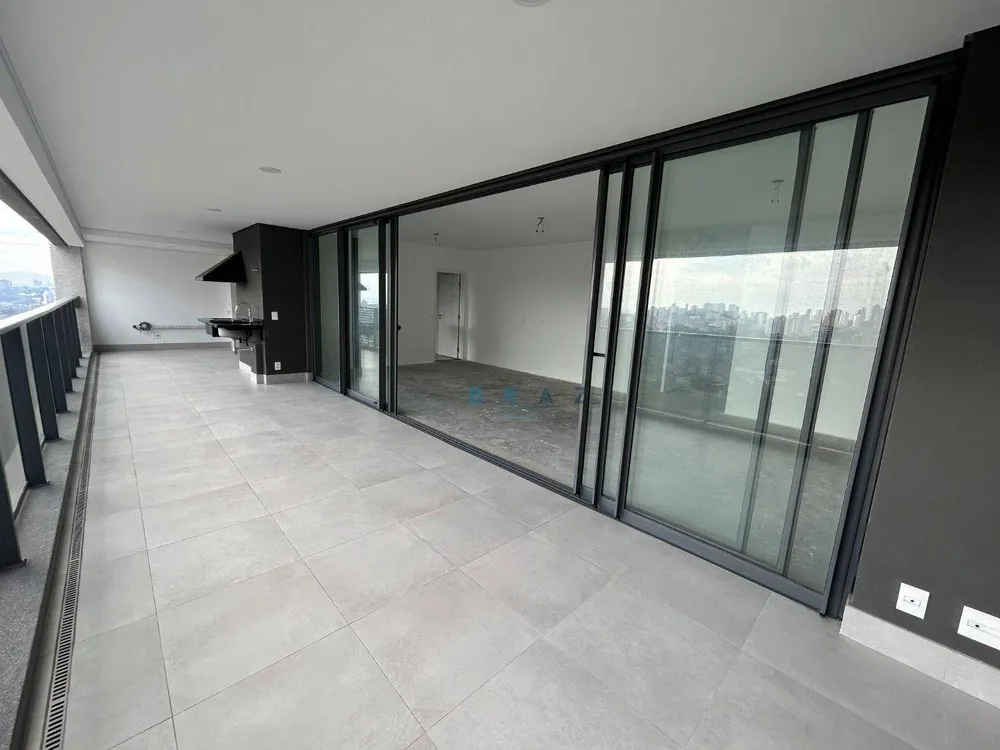 Apartamento, 3 quartos, 186 m² - Foto 1