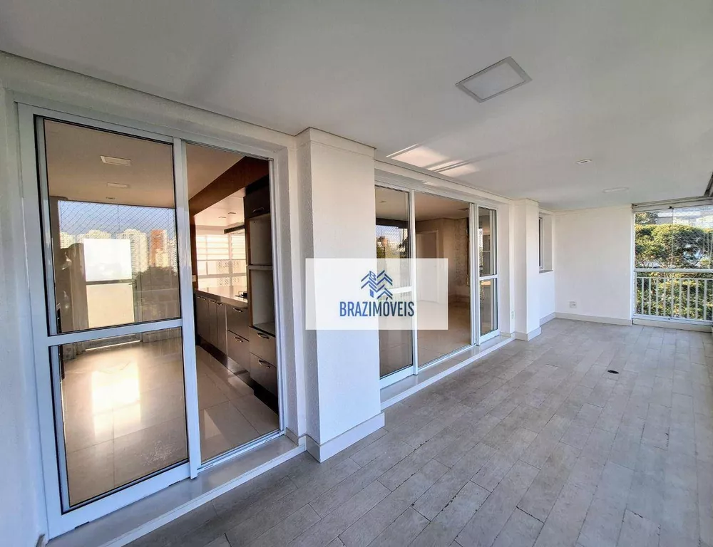 Apartamento, 3 quartos, 138 m² - Foto 2