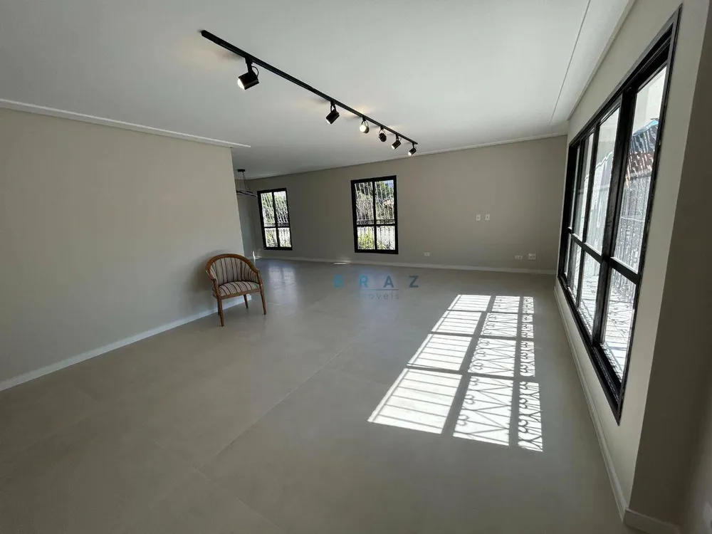Apartamento, 3 quartos, 180 m² - Foto 2