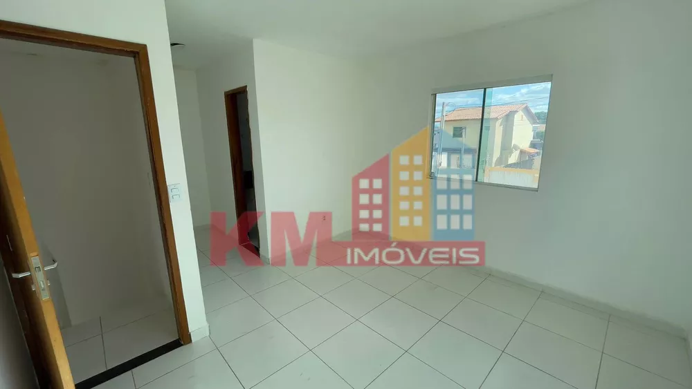 Casa à venda com 2 quartos, 151m² - Foto 4