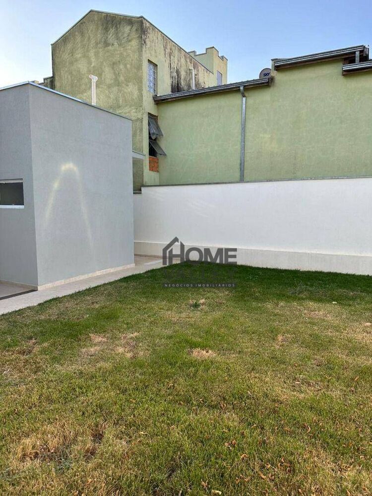 Casa, 3 quartos, 135 m² - Foto 2