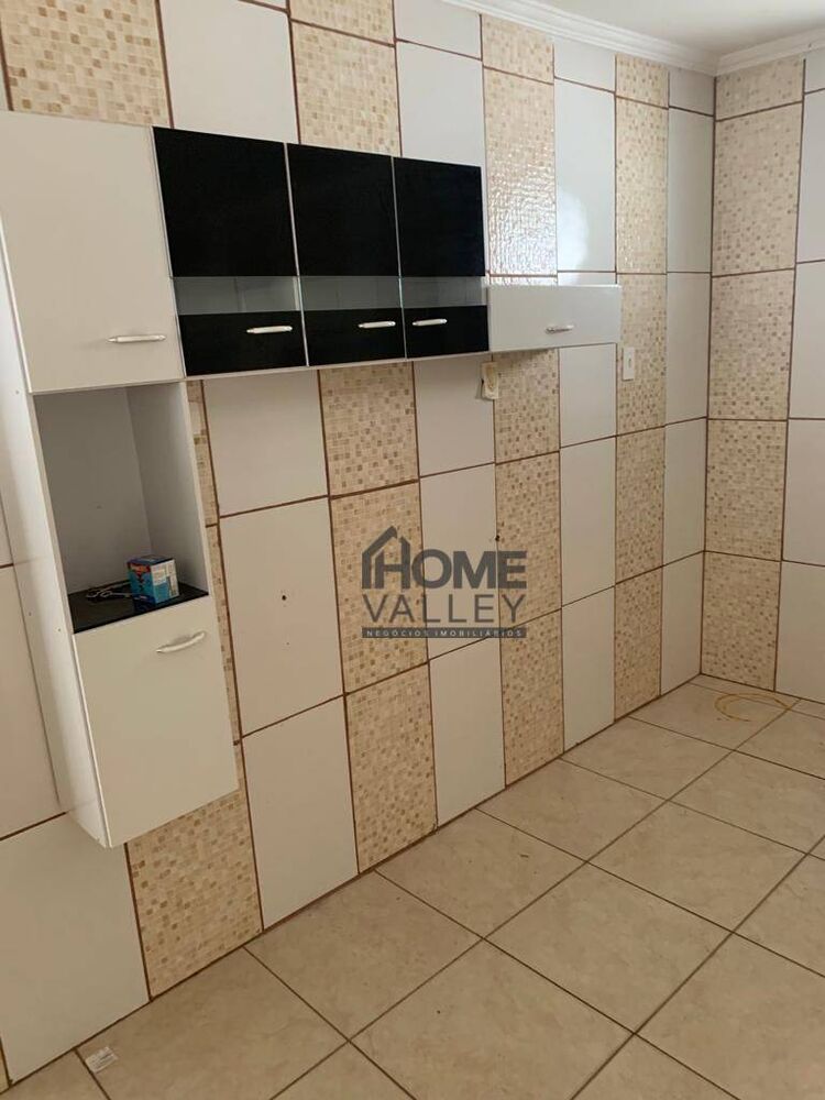 Casa, 4 quartos, 190 m² - Foto 4