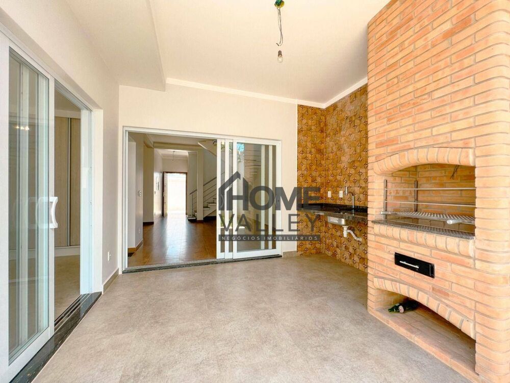 Casa à venda e aluguel com 3 quartos, 190m² - Foto 1