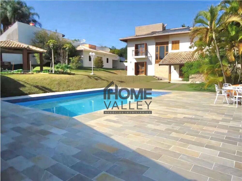 Casa de Condomínio à venda com 4 quartos, 521m² - Foto 1