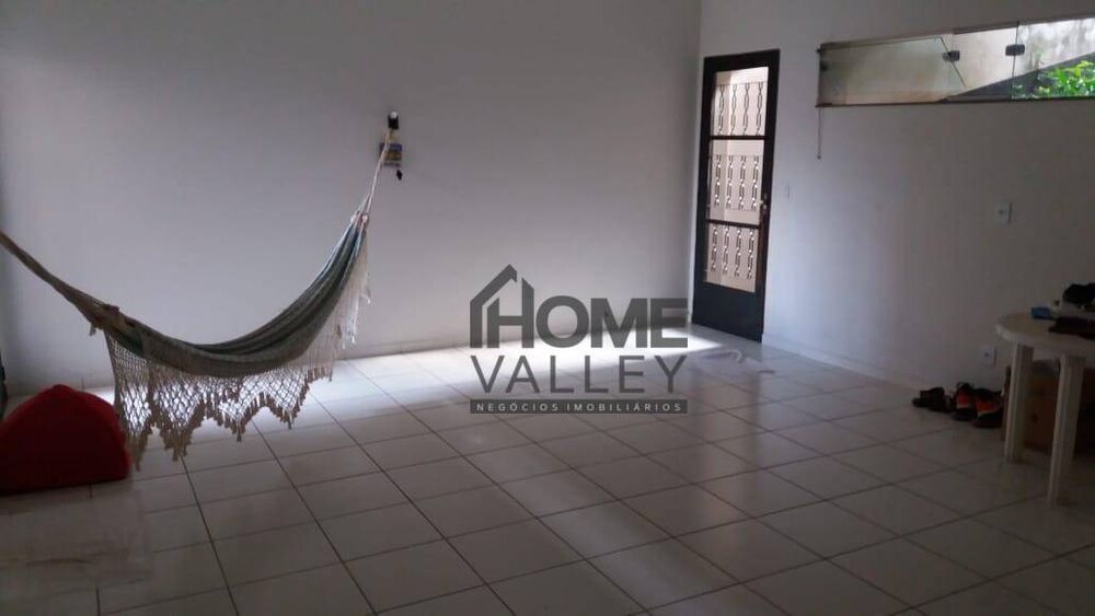 Casa, 5 quartos, 300 m² - Foto 2